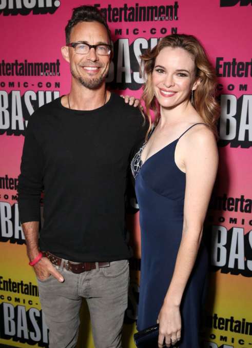 Danielle Panabaker   Tom Cavanagh - web 2