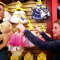 Victoria Justice - Build-a-bear Commercial-1