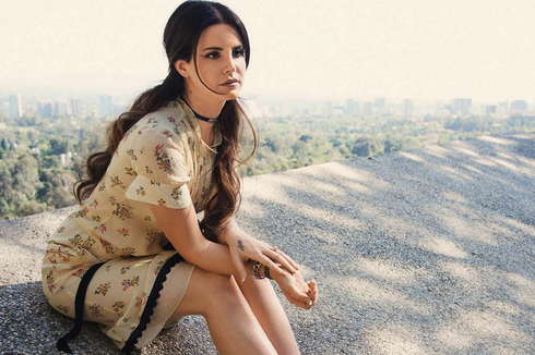 LANA DEL REY 1  2 a