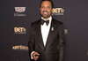 022116-shows-ABFF-red-carpet-fashion-mike-epps