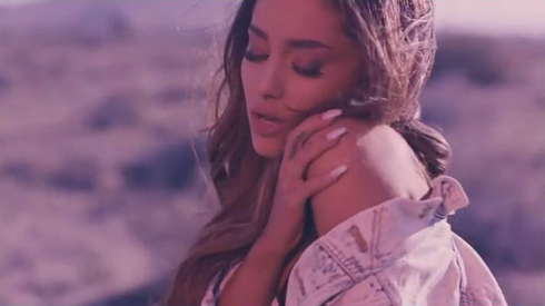 Ariana Grande - Into You-1