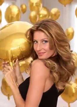 Gisele Bündchen New Pantene healthier hair with every wash