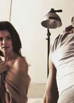 Meaningful_Beauty_Cindy_Crawford_2-1