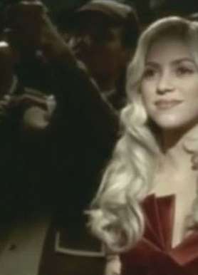Shakira_-_Illegal-_Music_Video-1