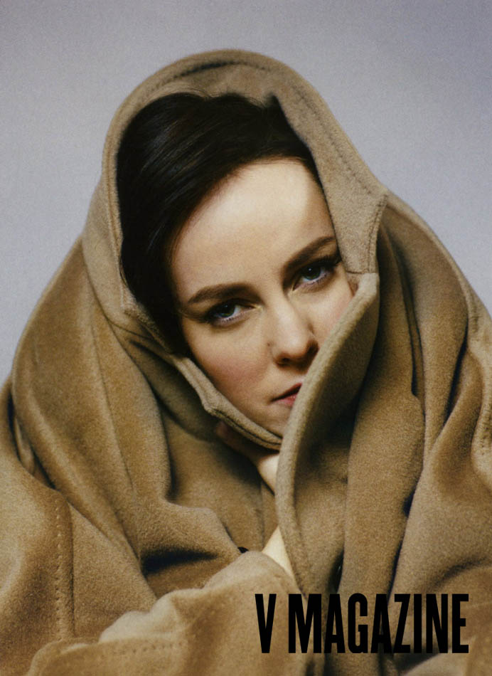 V Magazine - Jena Malone - Makeup only web