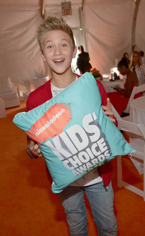 Thomas_Kuc_-_Nickelodeon_Kids_Choice_Awards__1_.jpg
