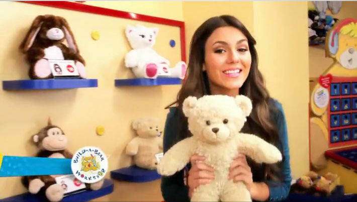 Victoria Justice - Build-a-bear Commercial-1